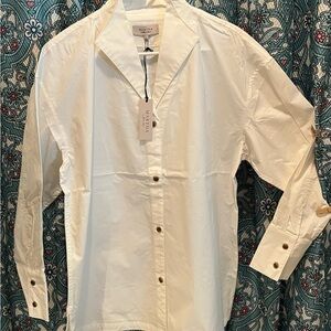 NWT Martha Stewart White Shirt premium stretch material size large